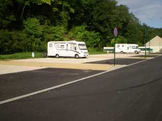 aire de chatillon sur loire